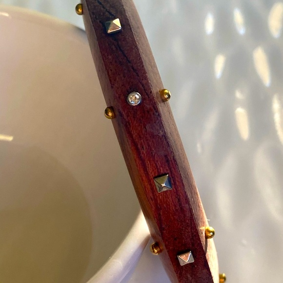 Silpada silver Brass and Crystal Studded Wooden Bangle Bracelet B3302 - Picture 6 of 11